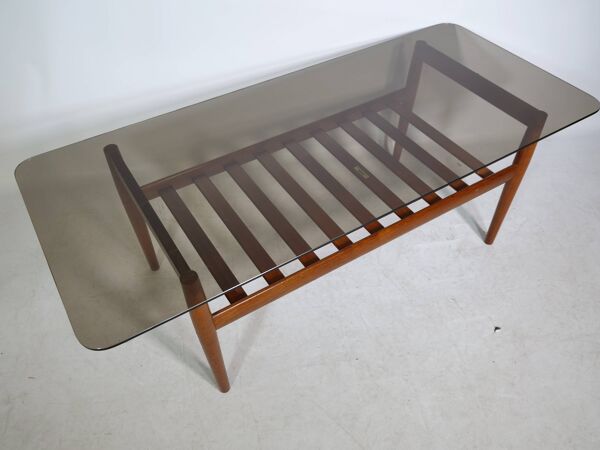 Table basse en teck et verre fumé, design Mid-Century, par Möbel Mann, années 1960