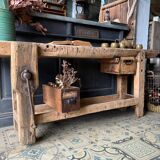 Carpenter's workbench