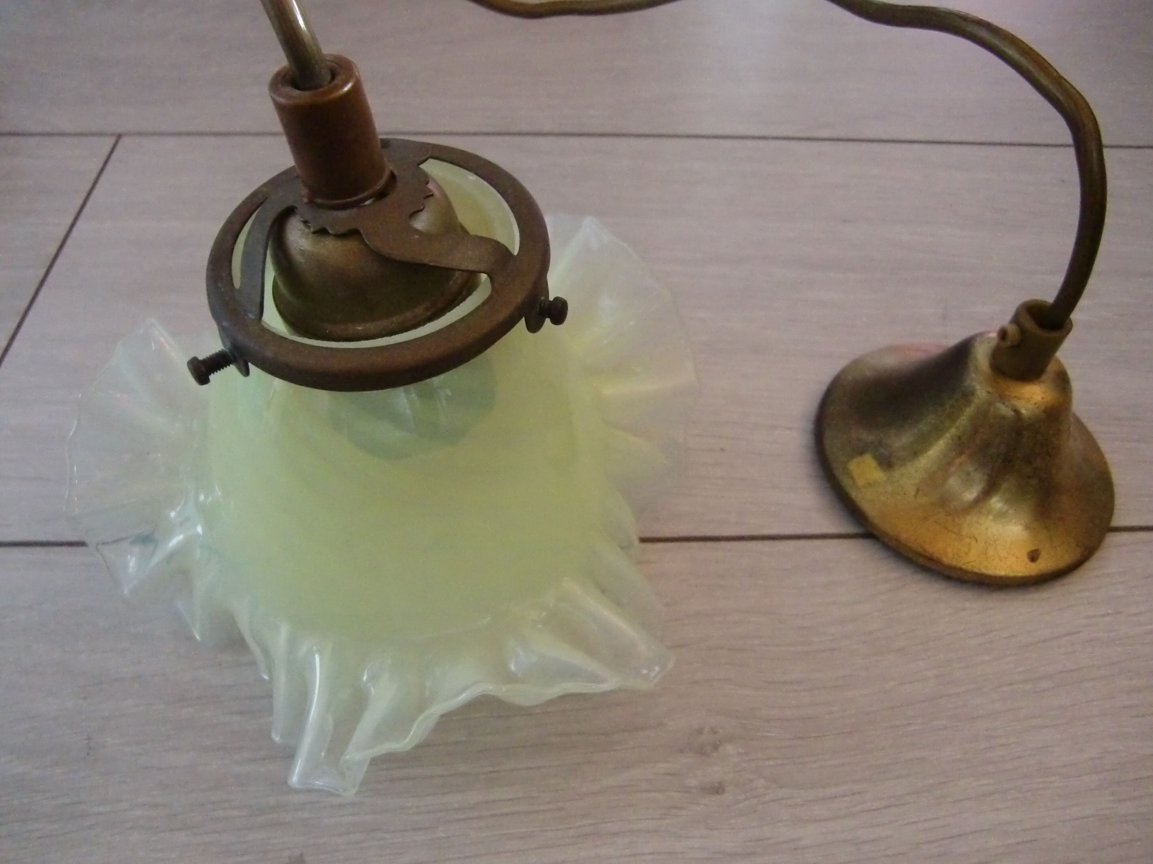 Frou-frou ceiling lamp