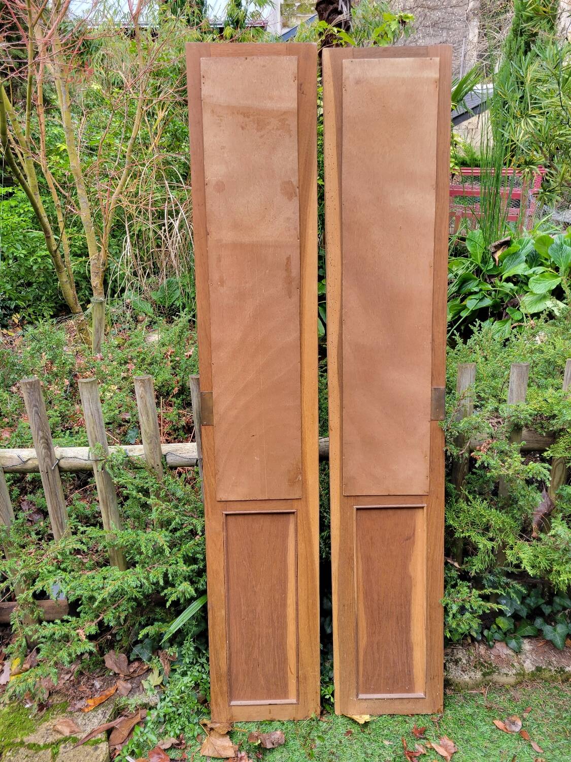 Double beveled mirrored closet doors