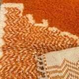 Handmade pure wool rug, size 150x250 cm.