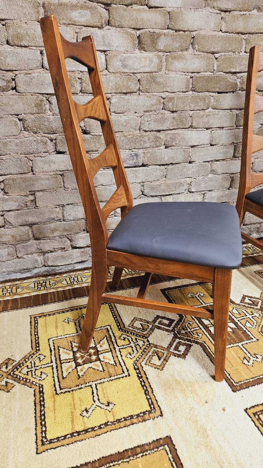 Pair of Scandinavian chairs 1970