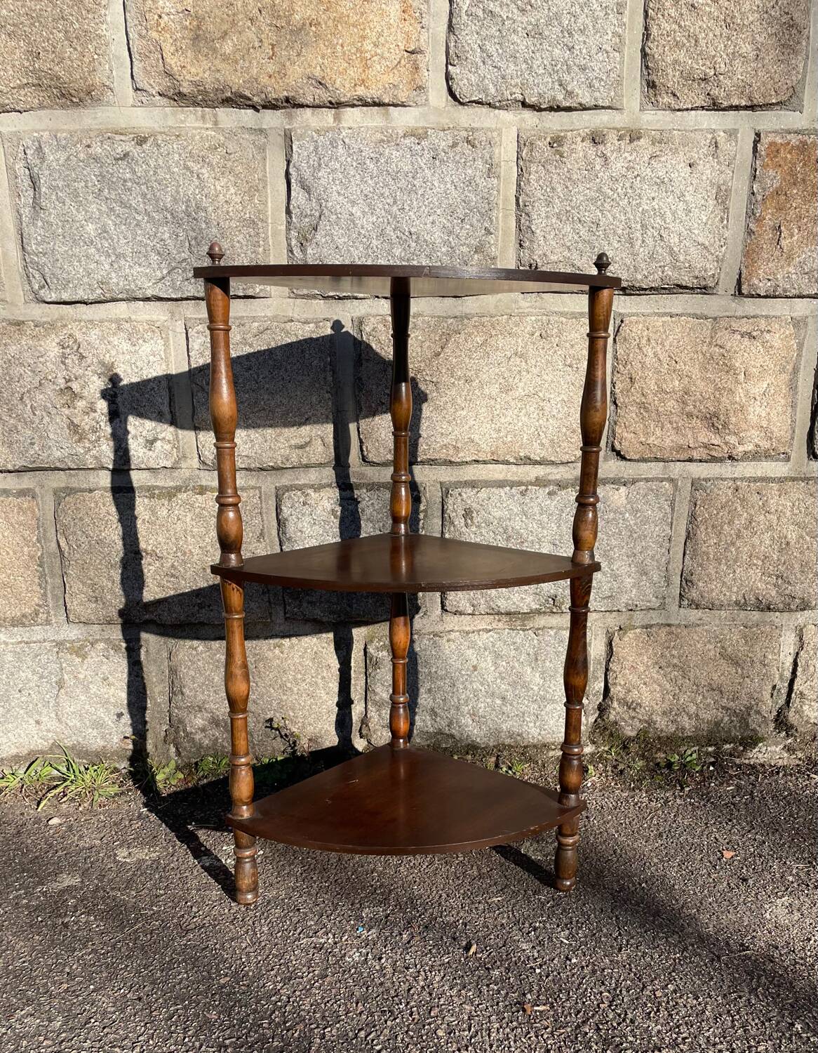 Vintage French wooden corner unit with three shelves