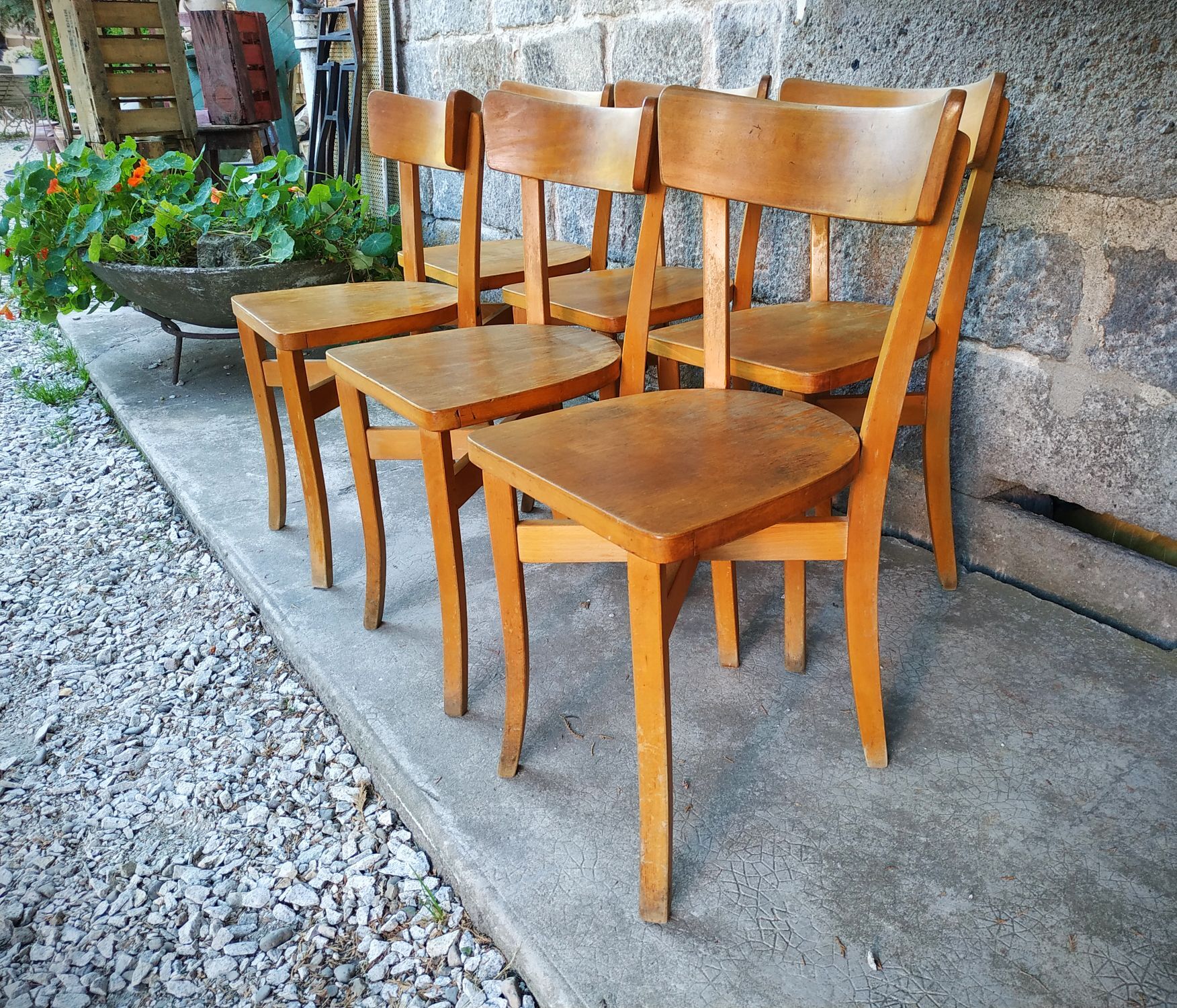 Série de six chaises bistrot Luterma