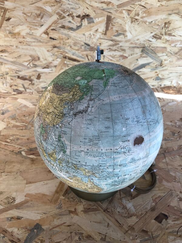 Ancien globe terrestre mappemonde perrina paris verre pied métal vintage
