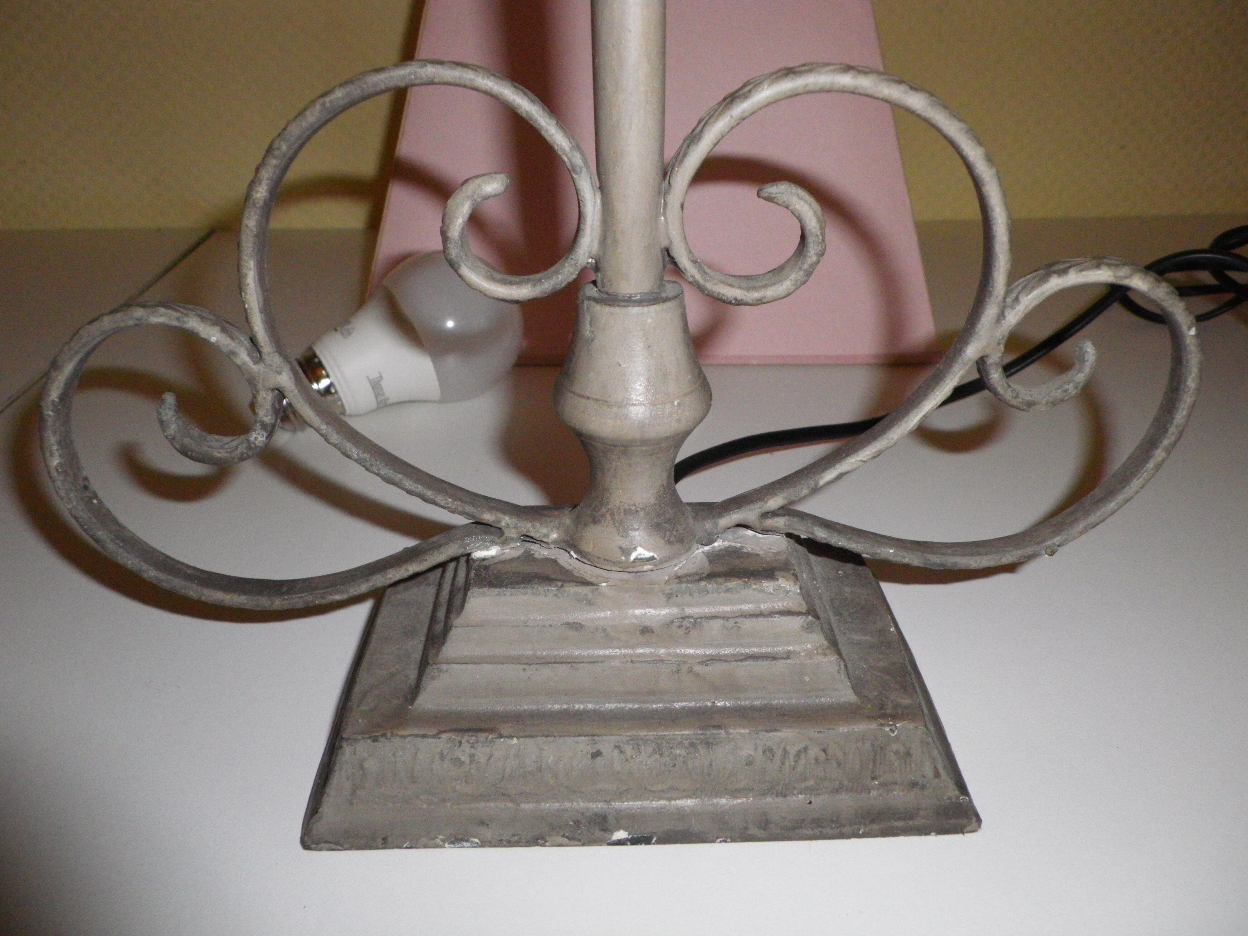 Show lamp/burau to lay in wrought iron - 70s