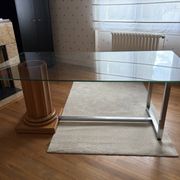 Table de séjour style postmoderniste