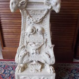 Column harness heads of rams