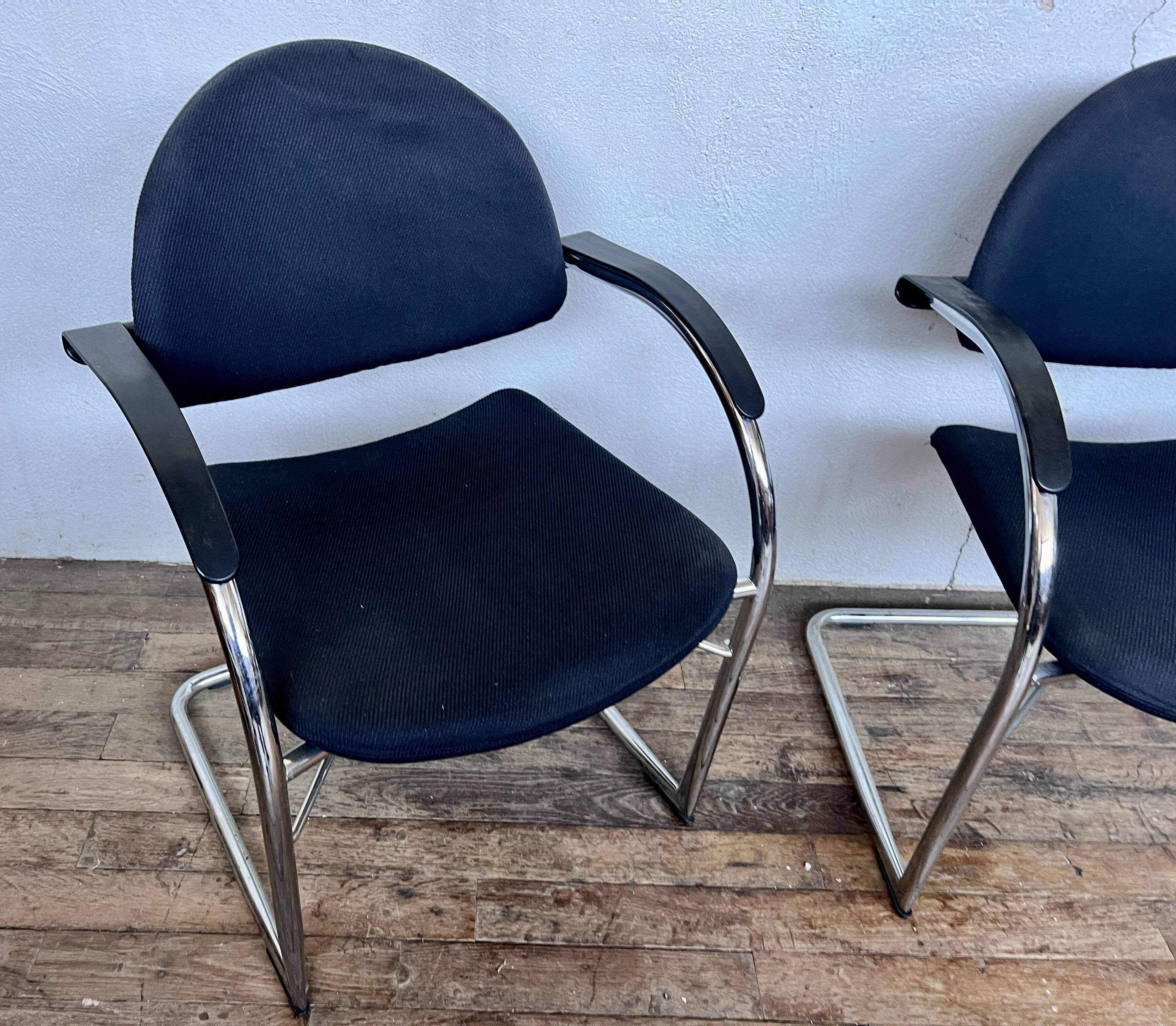 Trio de fauteuis Vitra