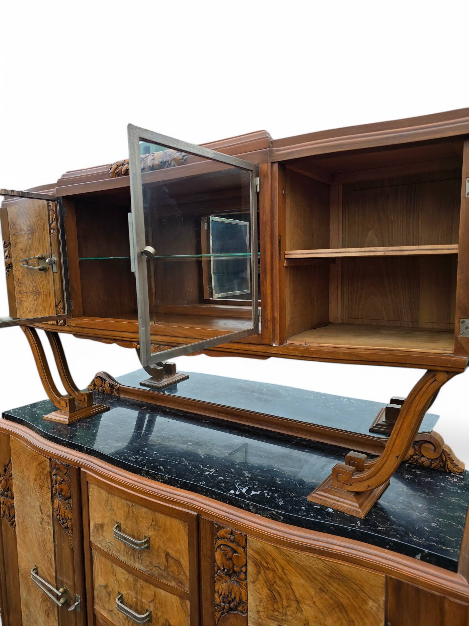 Buffet Art Déco en noyer et ronce de noyer