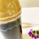 Enameled ceramic bottle with handle