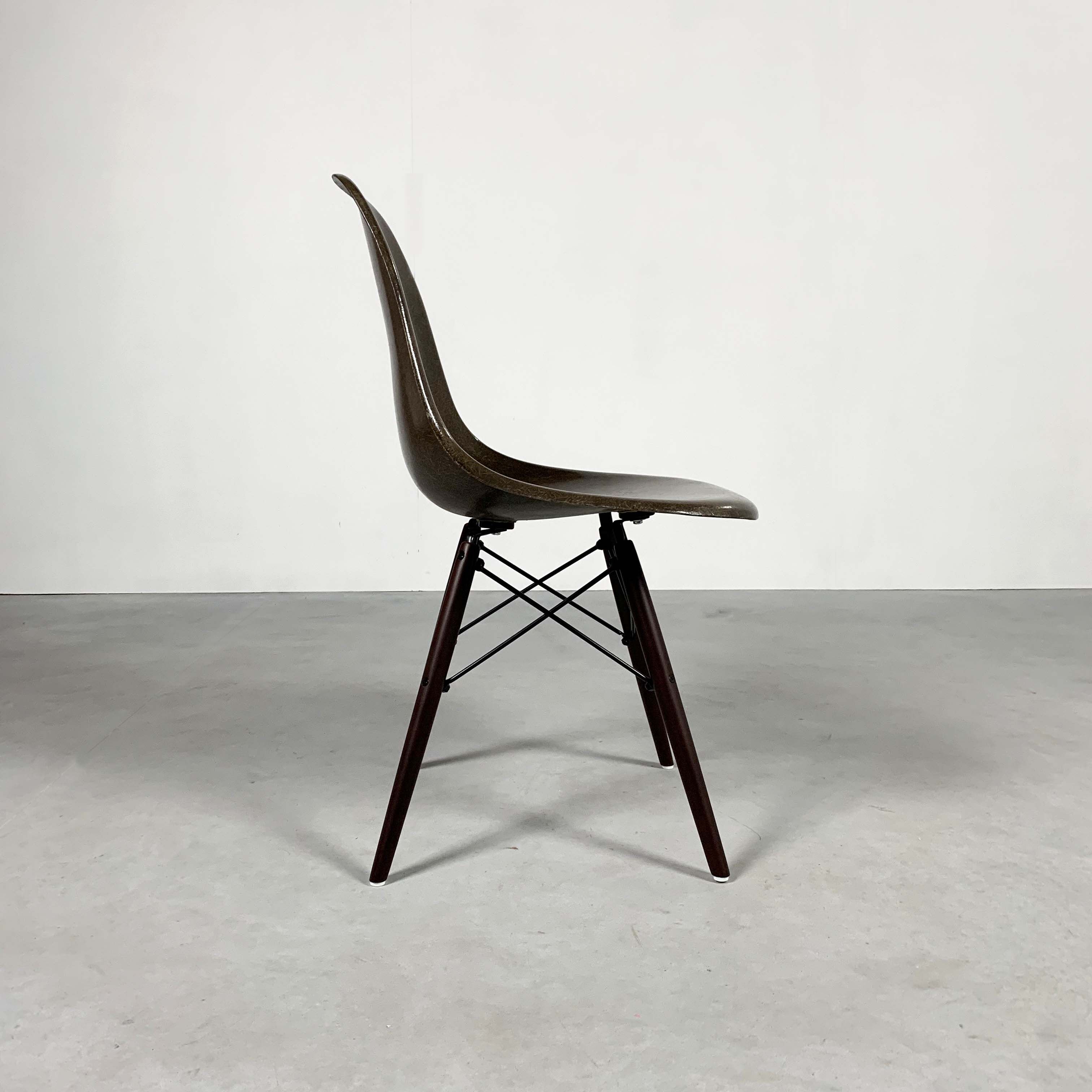 DSW Chocolate Chair by Charles and Ray Eames for Herman Miller, 1980