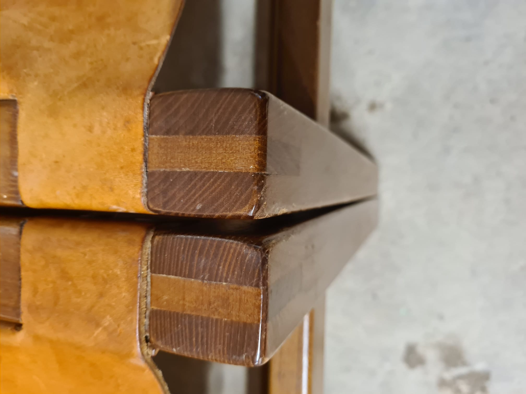 Set of 4 Maison Regain leather chairs