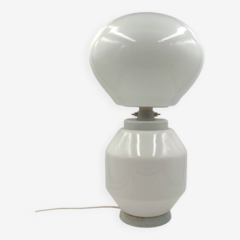 Space Age white glass table lamp, Faver Italy 1970s