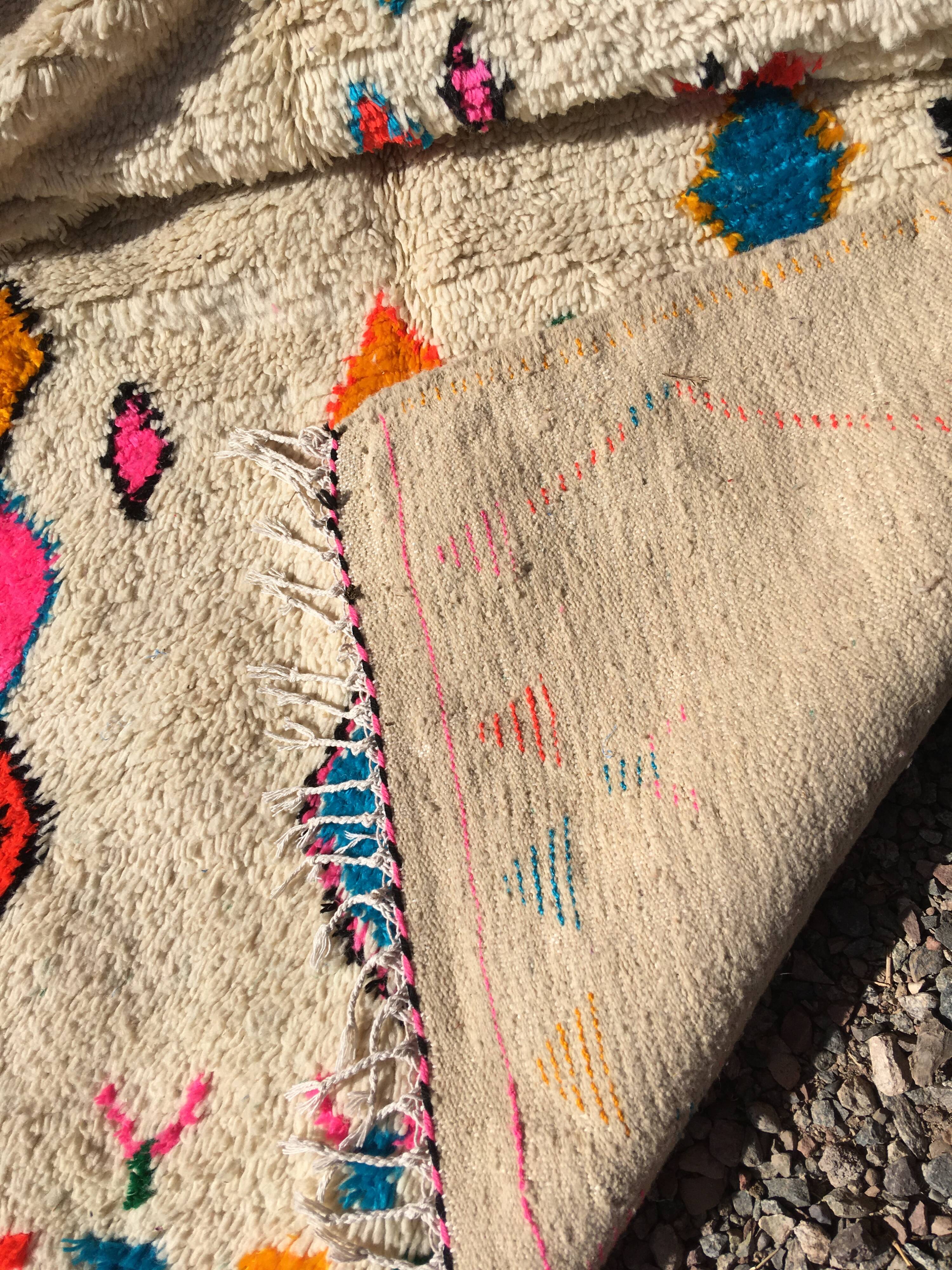 Azilal rug 272 x 145 cm