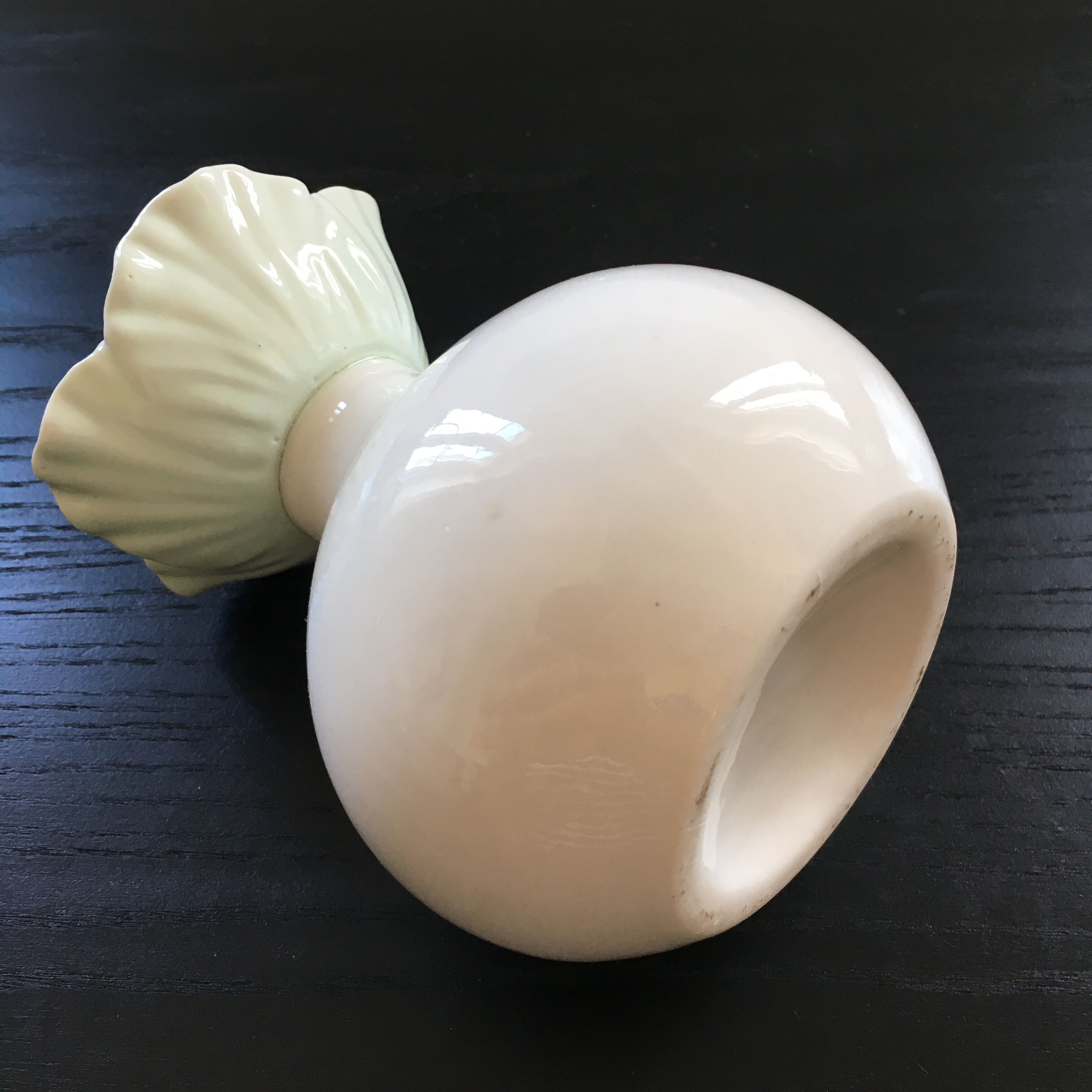 Soliflore white flower