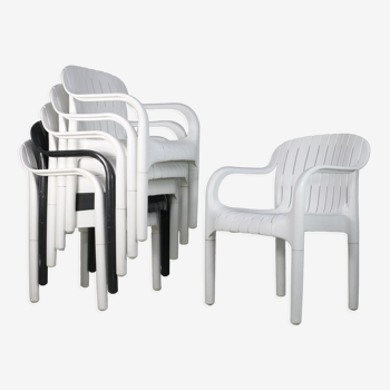 Pierre Paulin set of 6 outdoor armchairs "Dangari", Allibert. Plastic. France, 1980