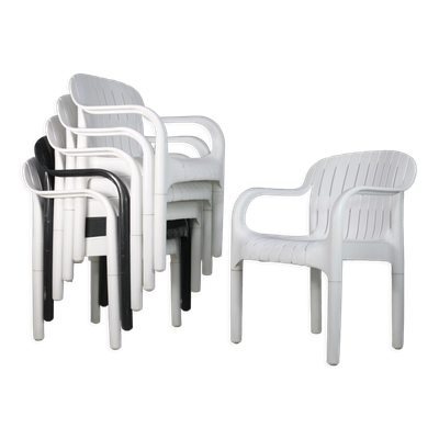 Set de 6 fauteuils d'extérieur Pierre Paulin ''Dangari'', Allibert. Plastique. France, 1980