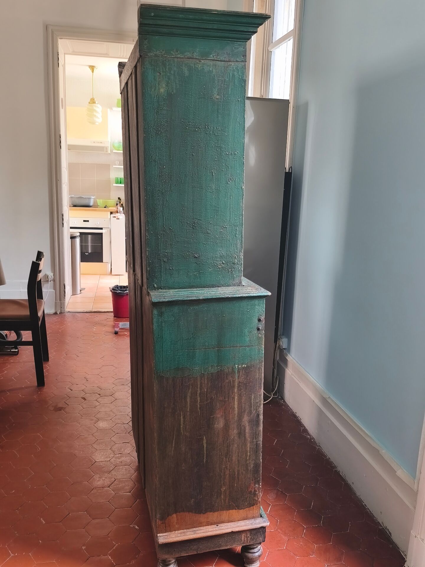 Vaisselier, buffet vintage vert