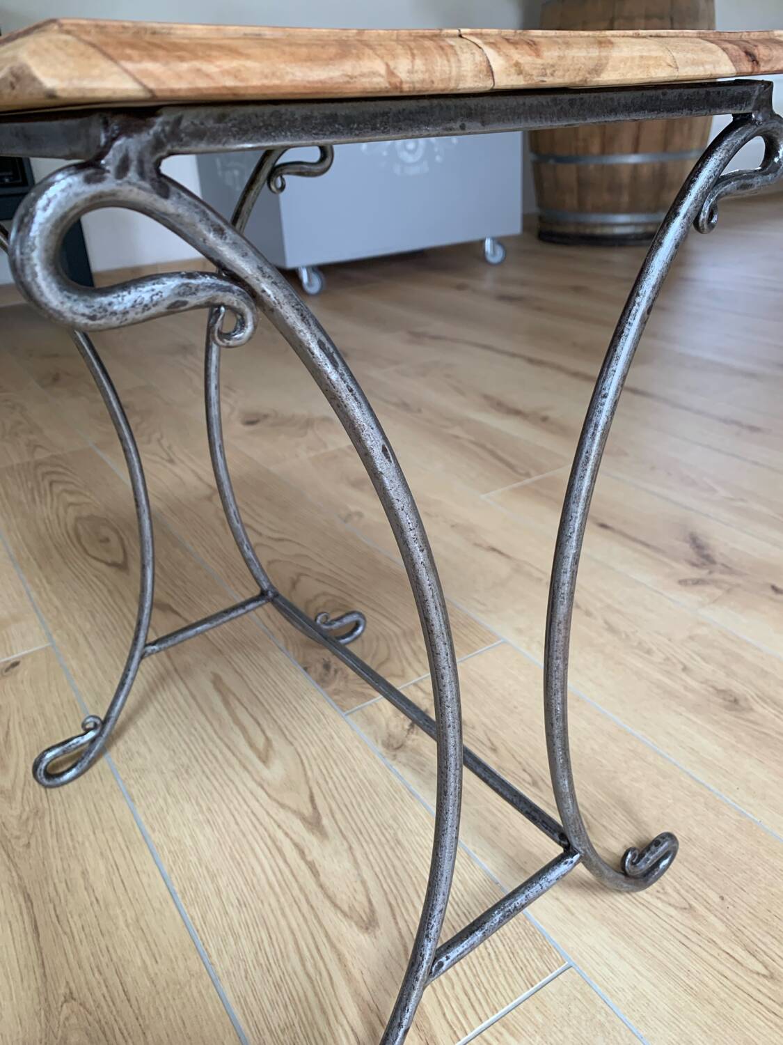 Set of 3 wooden/wrought iron nesting tables