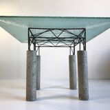 Table en béton et verre meulé, Italie 1980