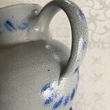 Tall pitcher with handle in sandstone to "gray of betshdorf blue" salt