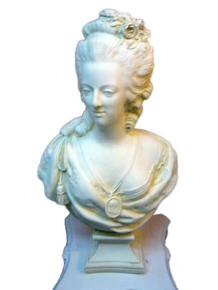 Marie Antoinette bust sand patina H54cm