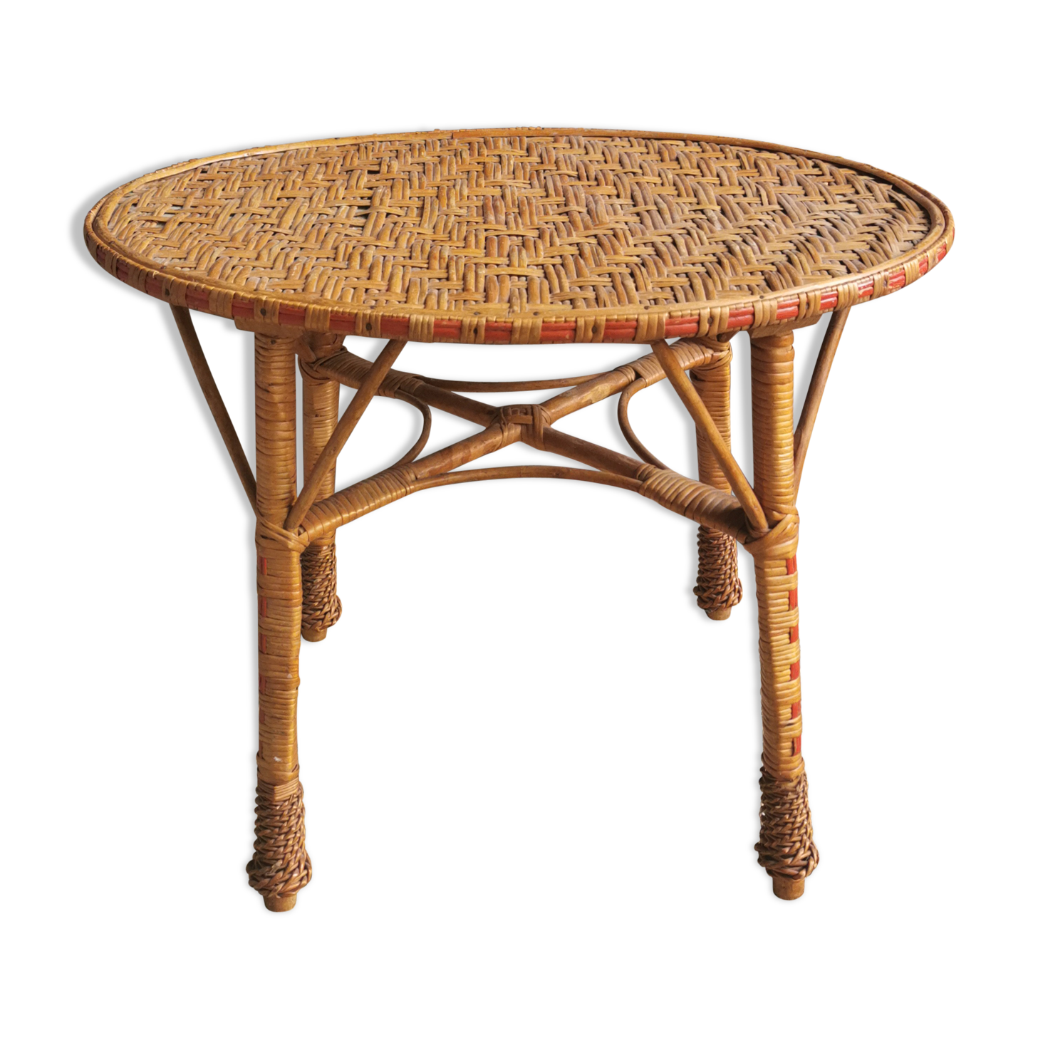 Vintage coffee table in ratine