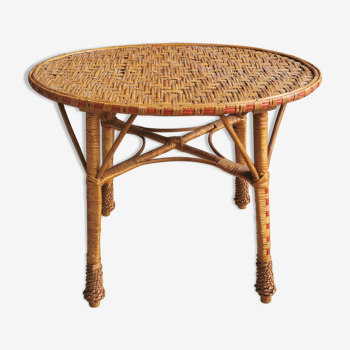 Vintage coffee table in ratine