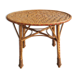 Vintage coffee table in ratine