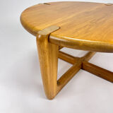Mid Century Scandinavian Round Oak Coffee table, 1960s