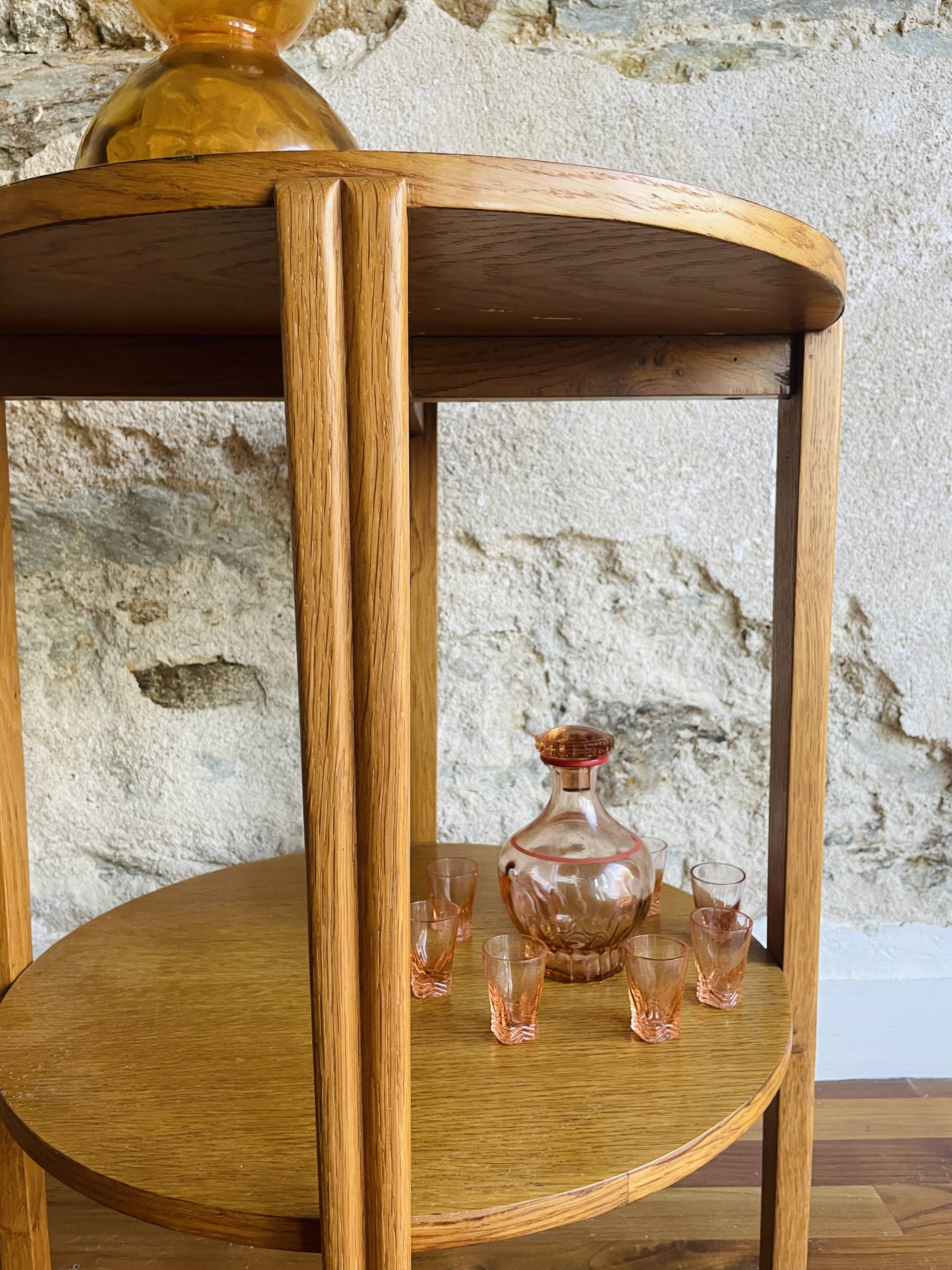 Art Deco pedestal table from the 1930s