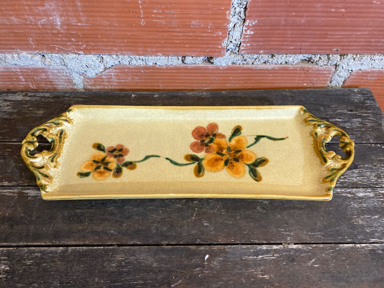 Vintage yellow ceramic cake dish argilart with flower decoration