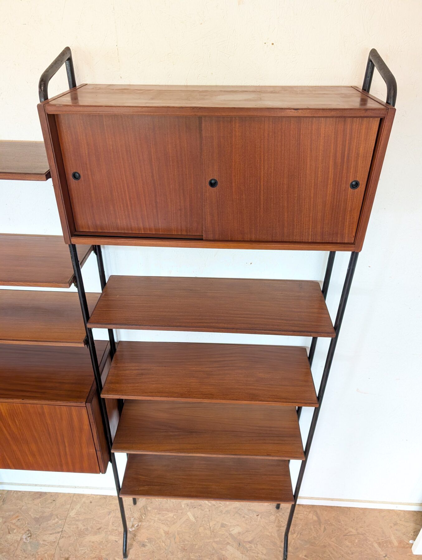 Free-standing teak bookshelf, Italy, 1960s