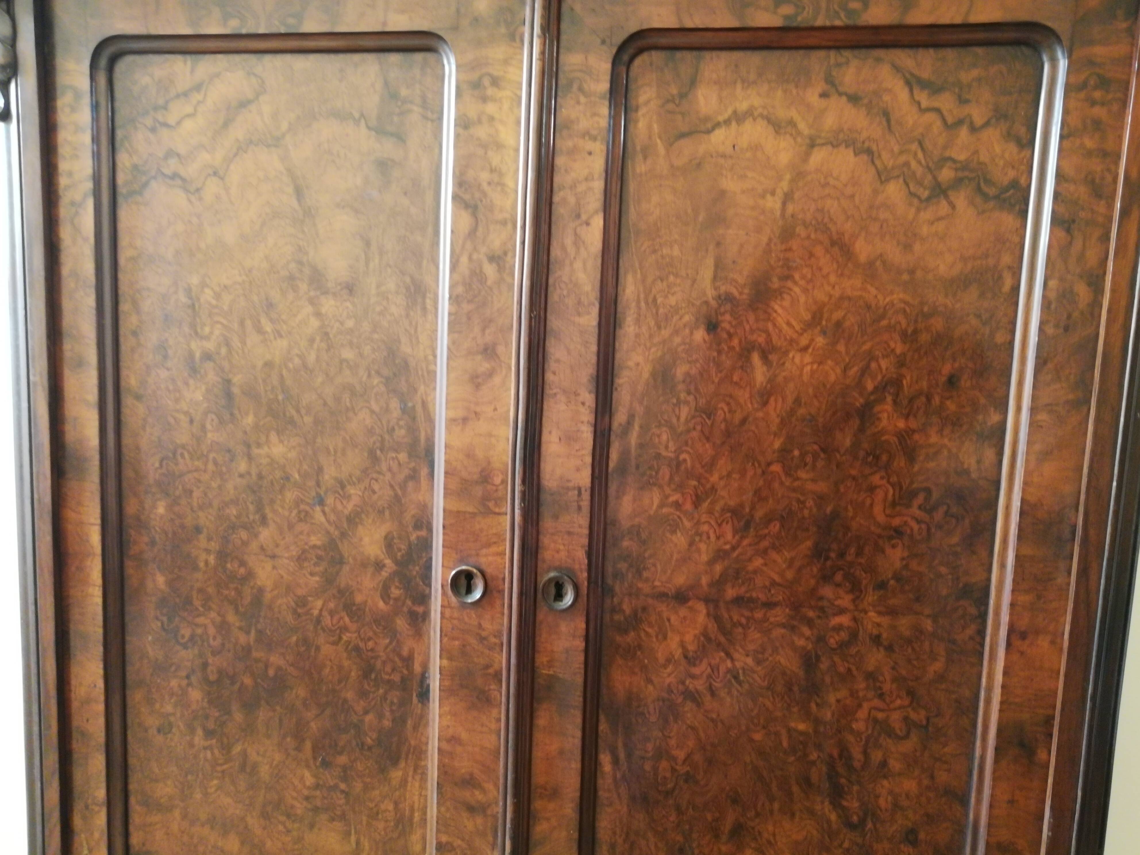 Armoire XIXe en ronce de noyer - Louis-Philippe / Napoléon III