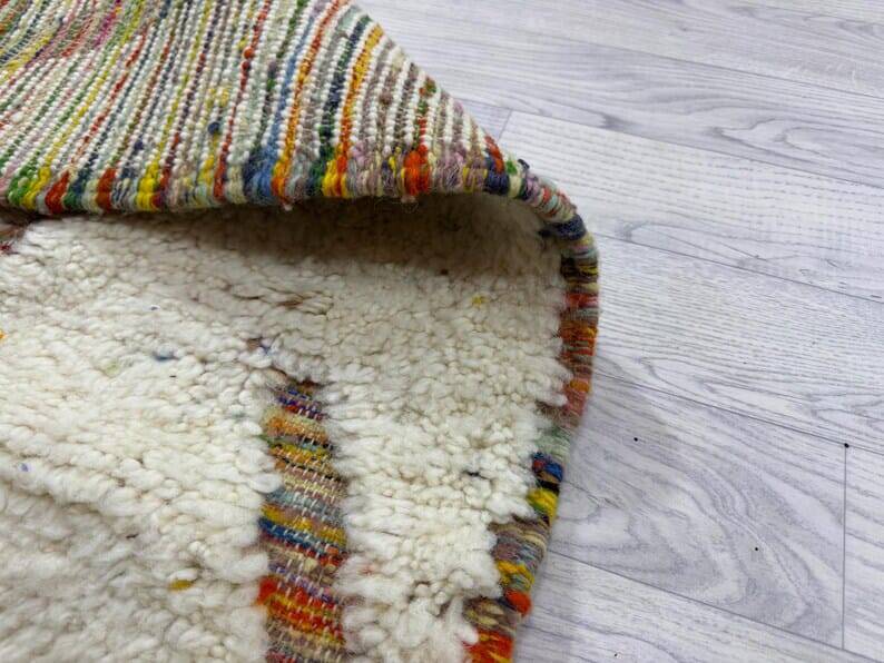 Handmade natural wool Berber rug size 150 x 250 cm