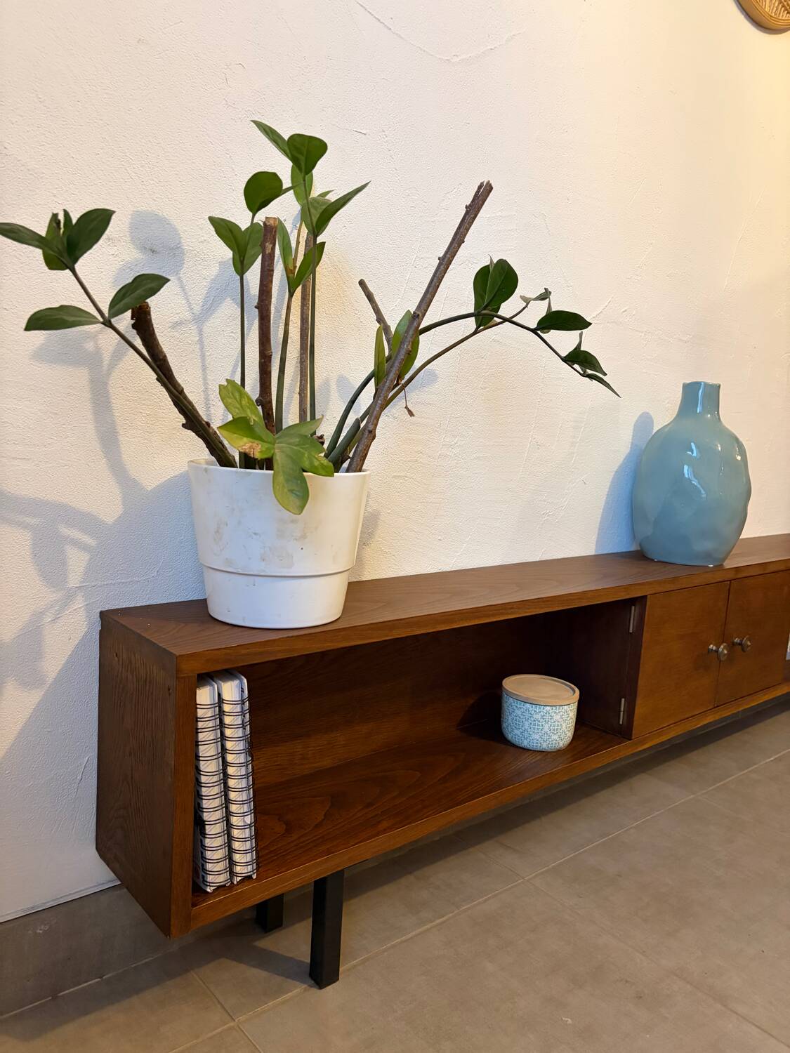 Enfilade basse vintage ( peu profonde )