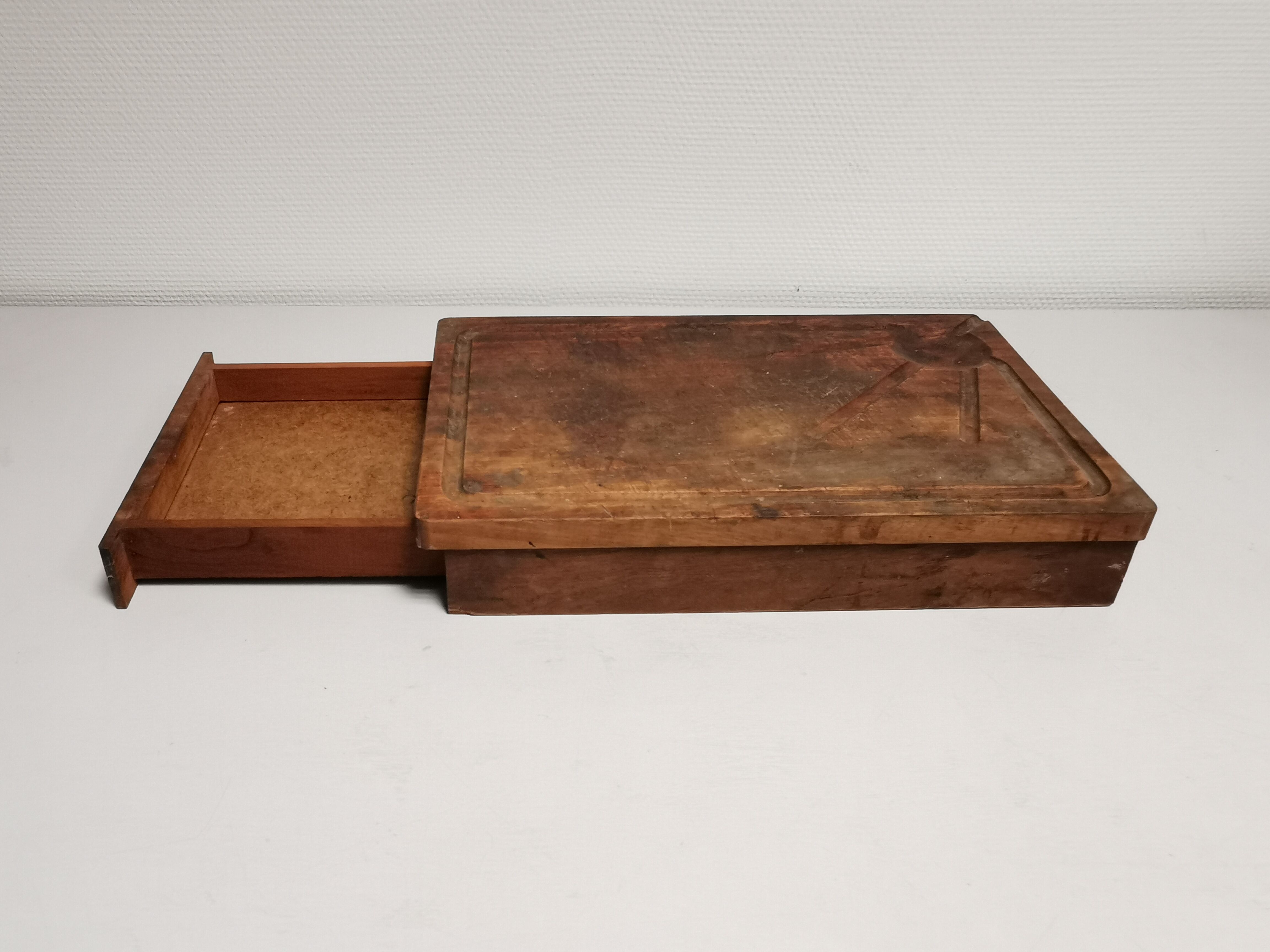 Old Wooden Cutting Board with drawer for knives. block...