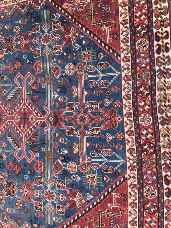 Former carpet Persian Ghashghai done hand 145 X 189 CM