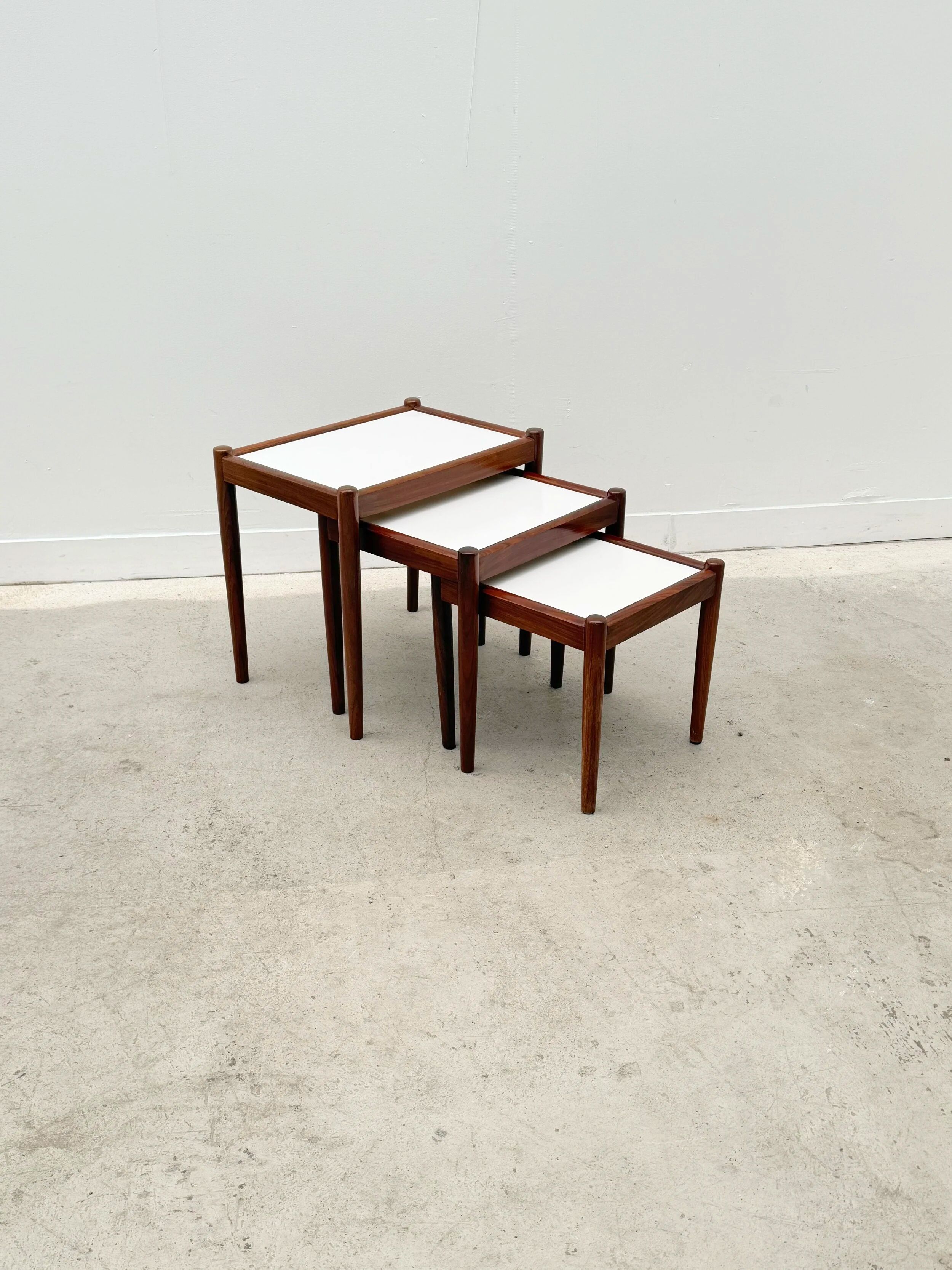 Scandinavian nesting tables in rosewood and formica, 1970.