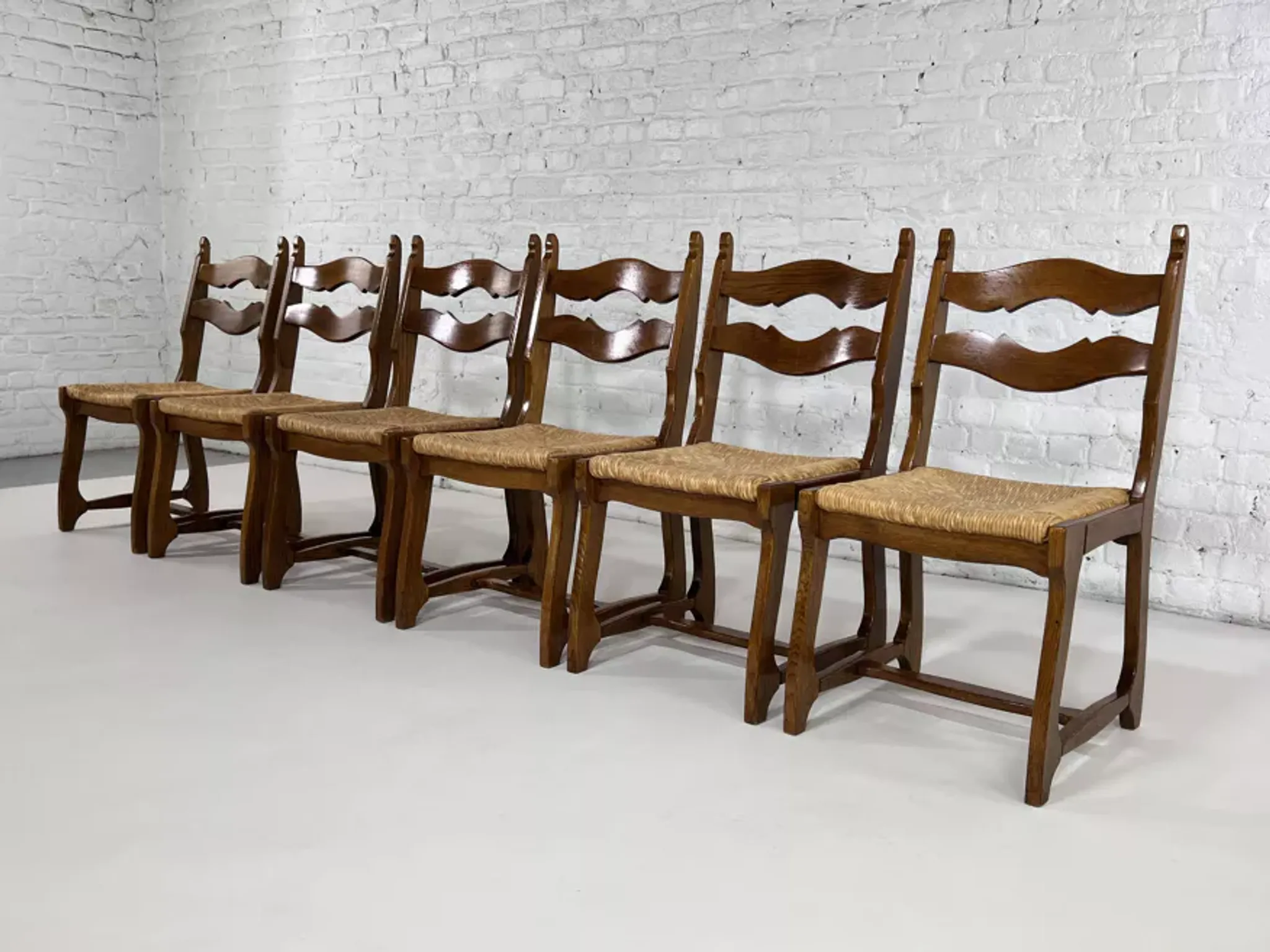Set of 6 1950s chairs in wood and straw