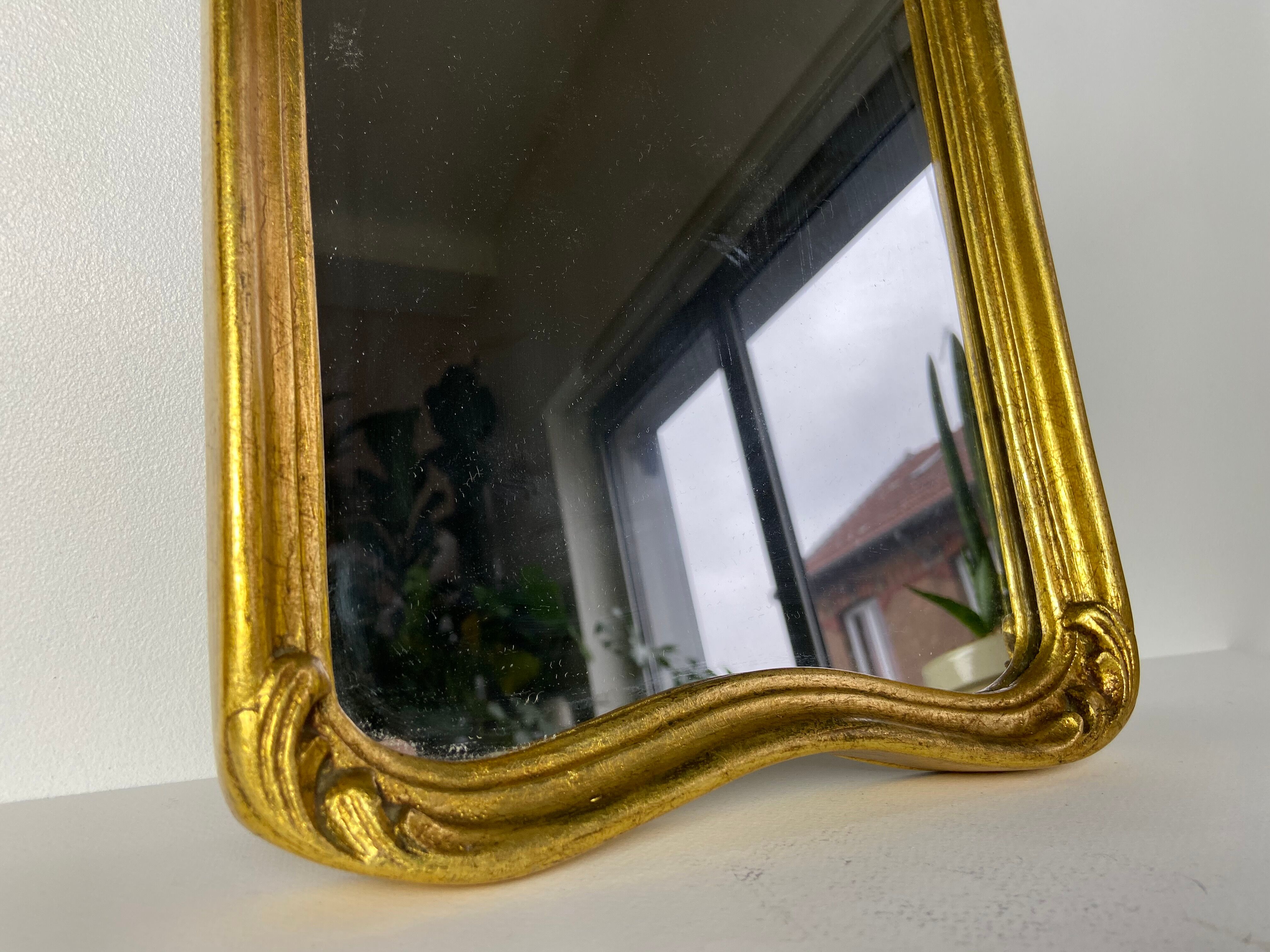 Miroir classique doré 45 x 25 cm