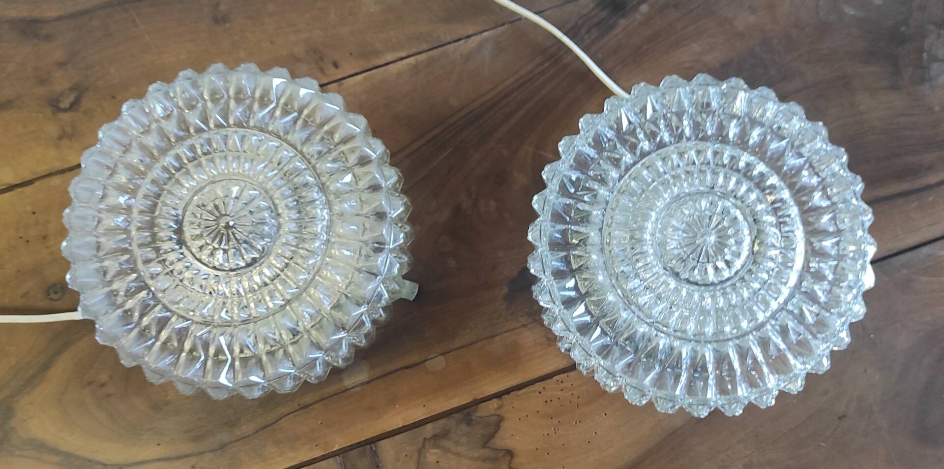 Ceiling light or wall light in moulded glass - 70s