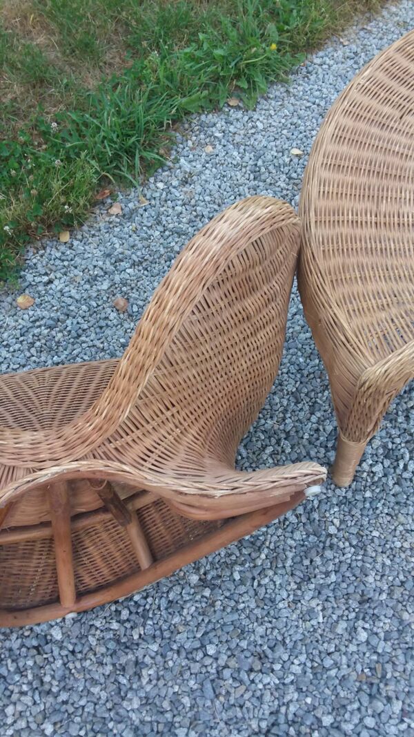 Fauteuil rotin et table basse rotin design des années 70
