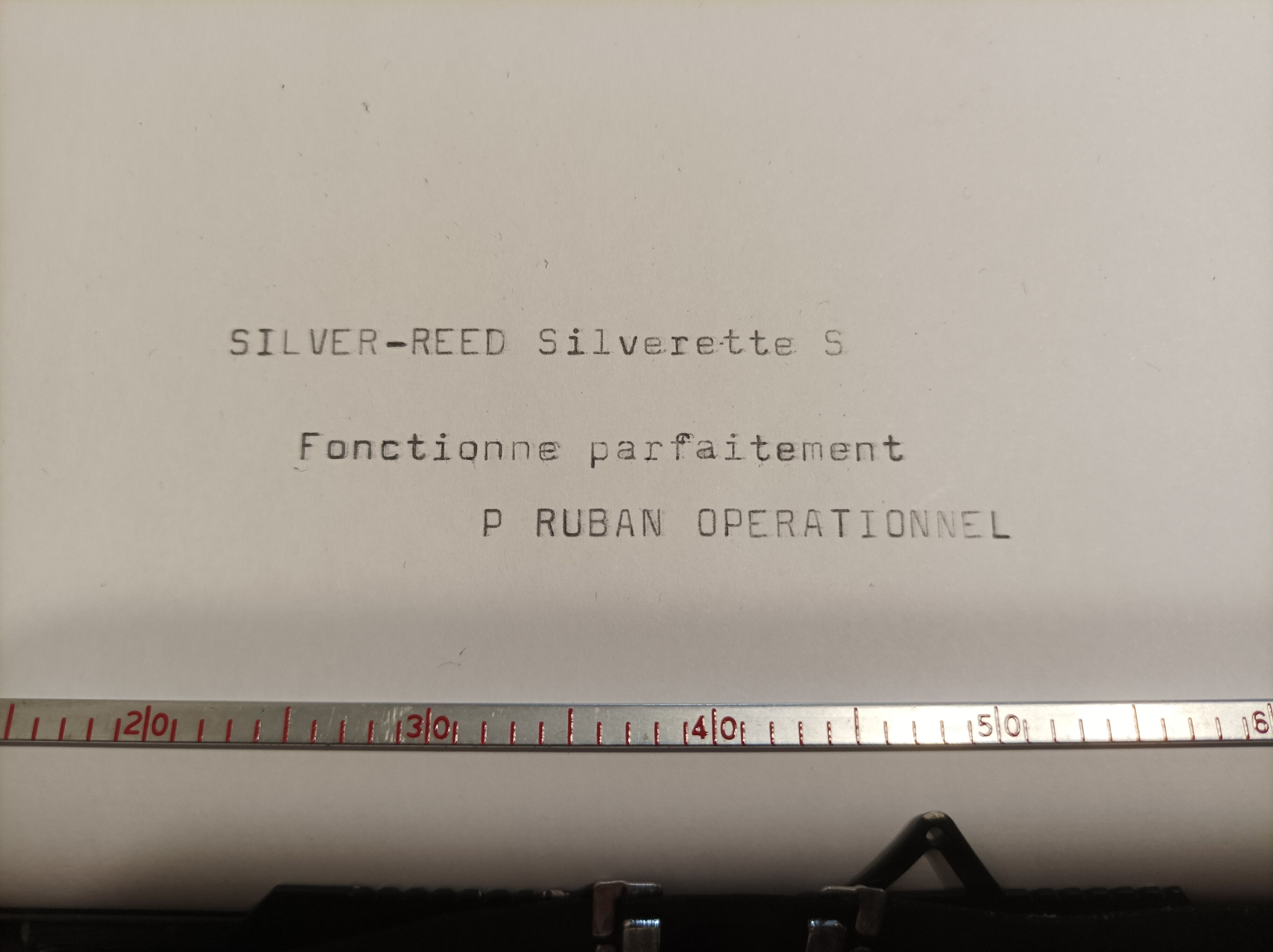 Silver Reed Silverette S Orange typewriter