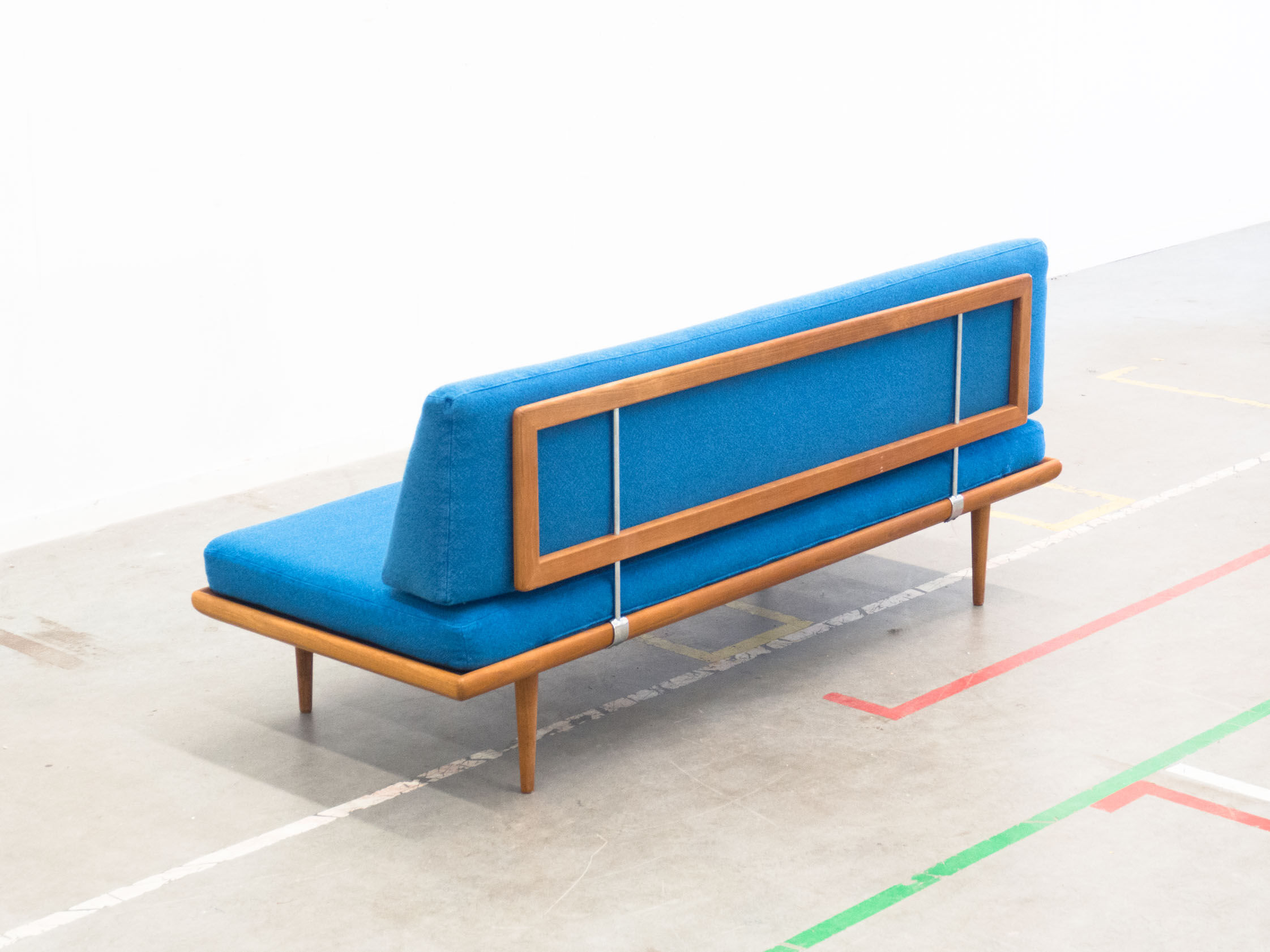 France & Son 'Minerva’ sofa by Peter Hvidt & Orla Mølgaard-Nielsen