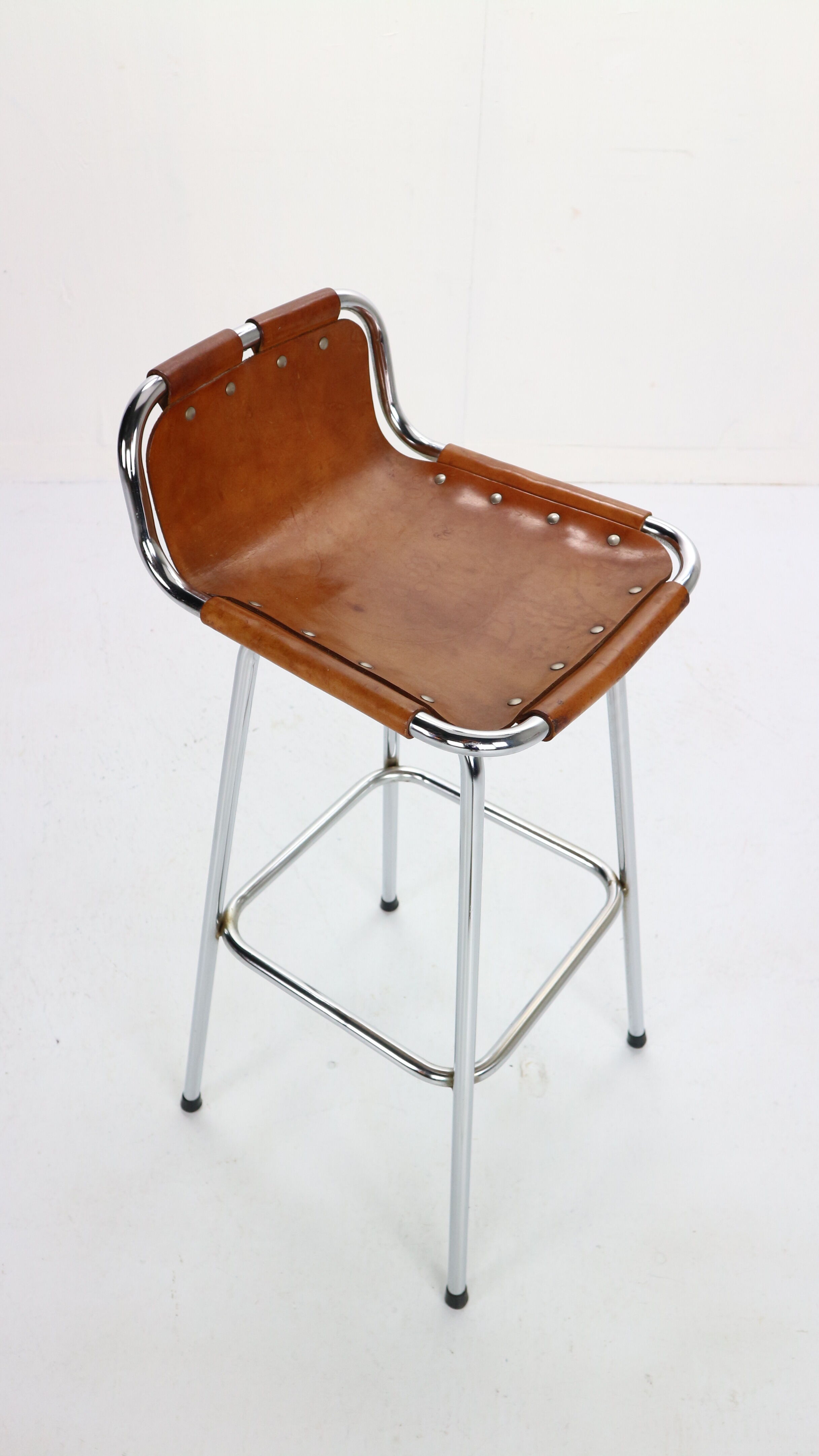 Set of 4 leather barstools