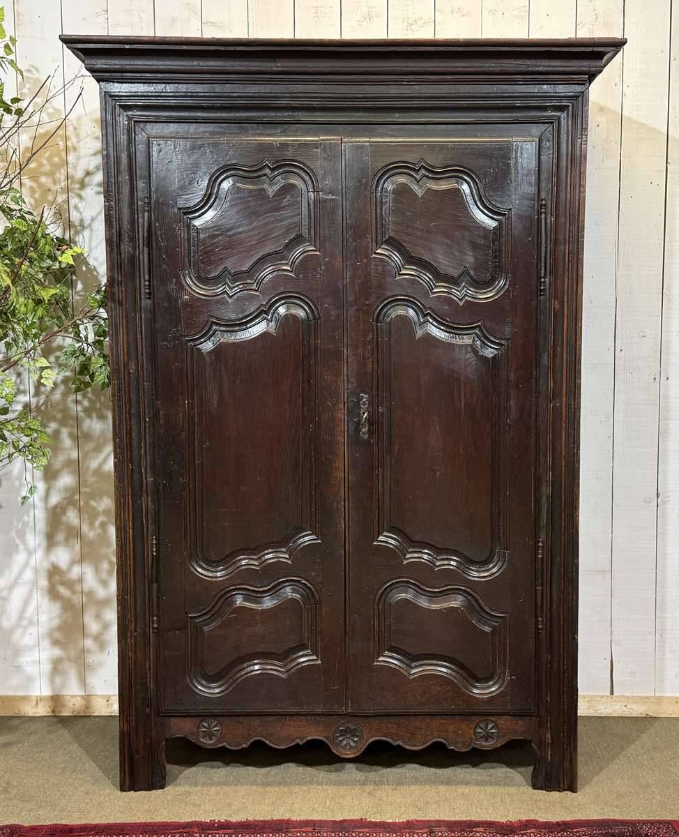 18th-century oak wardrobe