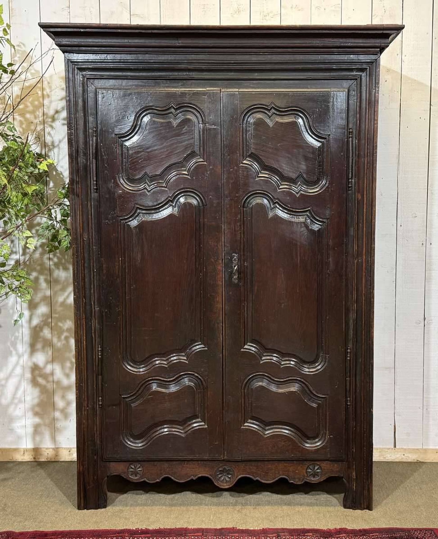 Armoire en chêne du 18ème siècle