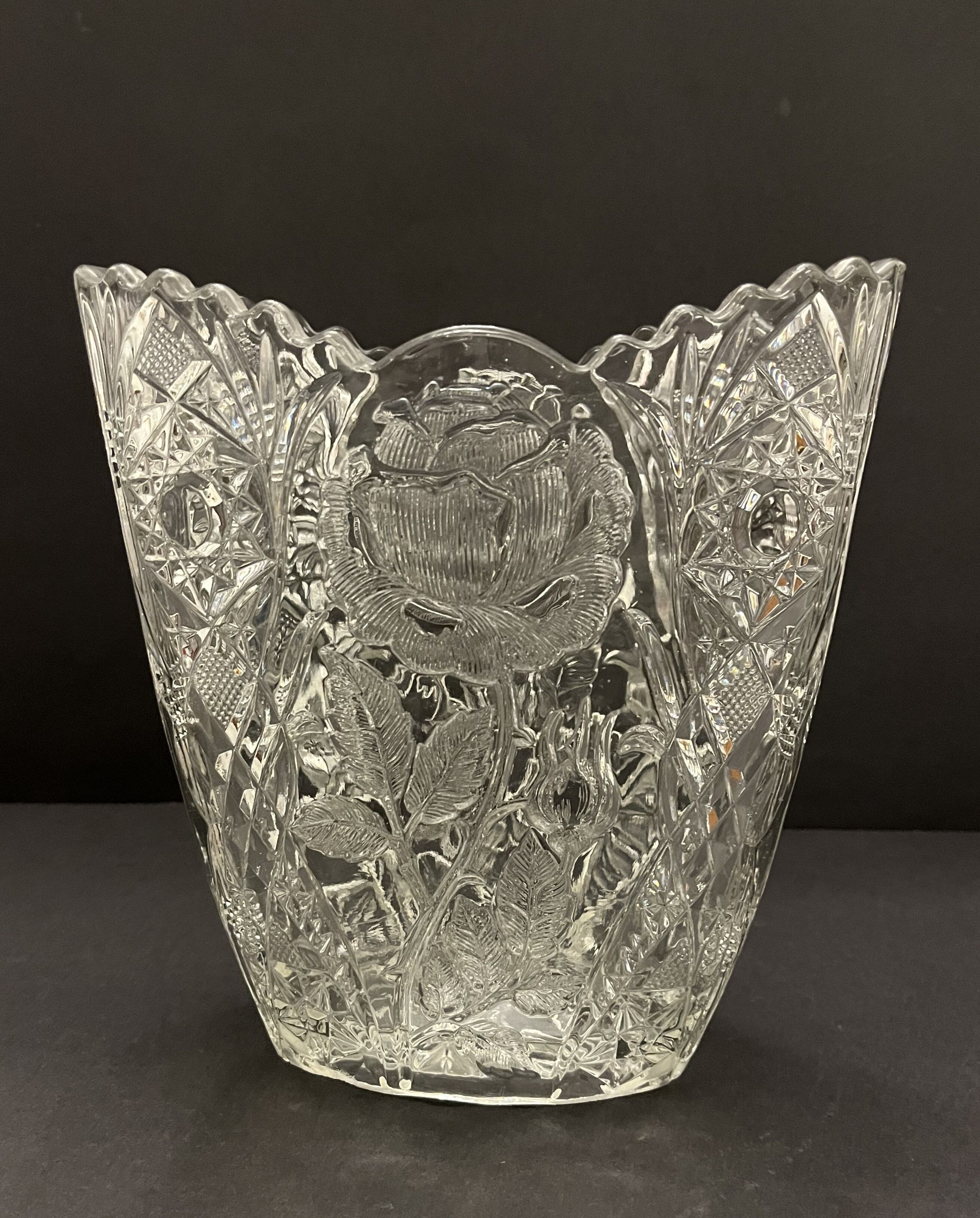 Art Deco glass vase